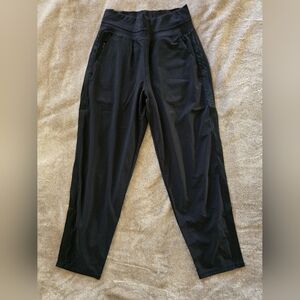 Athleta WoMen's Black Pants Very Light